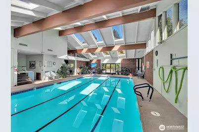 17044 Woodcrest Drive NE, Bothell, WA 98011 - Photo 21