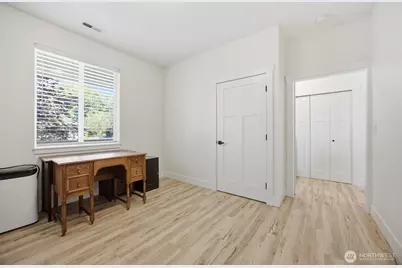 533 Second Street, Sumas, WA 98295 - Photo 5