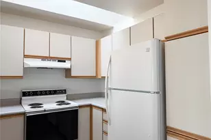 124 SW 154th St, Burien, WA 98166 - Photo 5