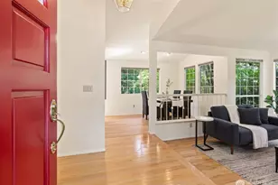 6631 114th Ave SE, Bellevue, WA 98006 - Photo 3