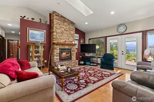 1471 E Webb Hill Rd, Union, WA 98592 - Photo 5