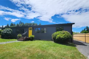 821 G St, Vader, WA 98593 - Photo 3