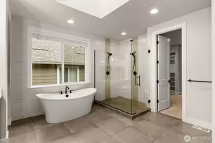 24480 NE 19th Pl, Sammamish, WA 98074 - Photo 29
