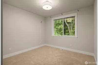 24480 NE 19th Place, Sammamish, WA 98074 - Photo 33