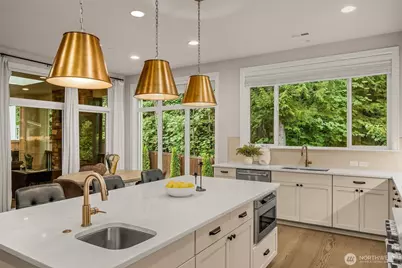 24480 NE 19th Place, Sammamish, WA 98074 - Photo 15