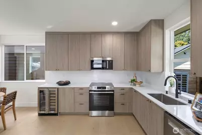311 NW 92nd Street, Seattle, WA 98117 - Photo 11