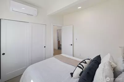 311 NW 92nd Street, Seattle, WA 98117 - Photo 19