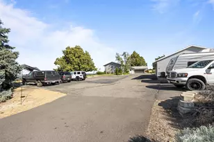 703 S 48th Ave, West Richland, WA 99353 - Photo 35