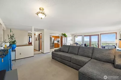 703 S 48th Avenue, West Richland, WA 99353 - Photo 9