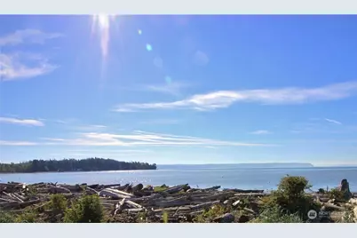 846 Livingston Bay Shore Drive, Camano Island, WA 98282 - Photo 23