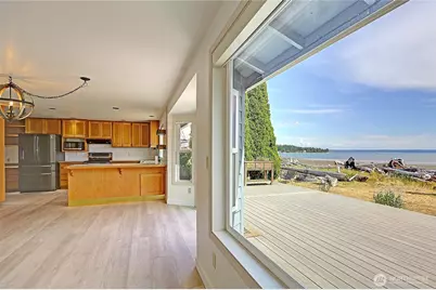 846 Livingston Bay Shore Drive, Camano Island, WA 98282 - Photo 9