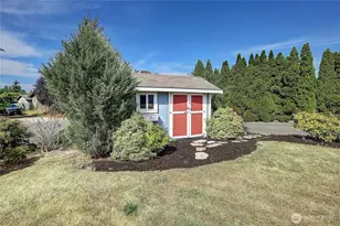 846 Livingston Bay Shore Dr, Camano Island, WA 98282 - Photo 35