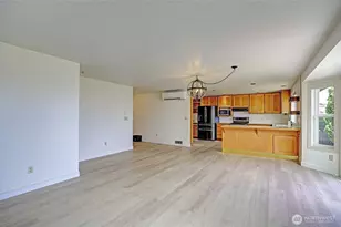 846 Livingston Bay Shore Dr, Camano Island, WA 98282 - Photo 19