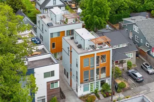 2228 10th Ave E, Seattle, WA 98102 - Photo 1