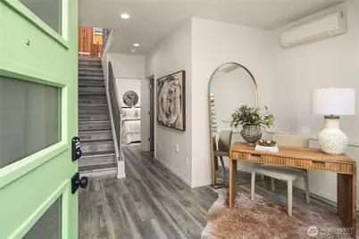 2228 10th Ave E #A, Seattle, WA 98102 - Photo 3