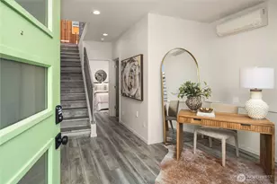 2228 10th Ave E, Seattle, WA 98102 - Photo 3