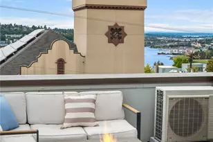 2228 10th Ave E, Seattle, WA 98102 - Photo 25