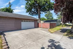 1447 9th Ave, Longview, WA 98632 - Photo 31