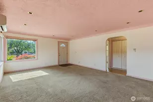 1447 9th Ave, Longview, WA 98632 - Photo 5