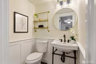 715 27th Ave, Seattle, WA 98122 - Photo 17