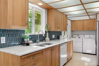 3112 Greenwood Avenue, Bellingham, WA 98225 - Photo 15