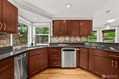 13540 SE 189th Place, Renton, WA 98058 - Photo 9