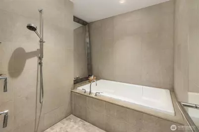 1521 2nd Avenue #1404, Seattle, WA 98101 - Photo 23