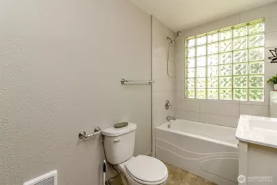 9410 355th Street S, McKenna, WA 98558 - Photo 23