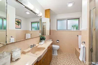 6533 38th Avenue SW, Seattle, WA 98126 - Photo 11