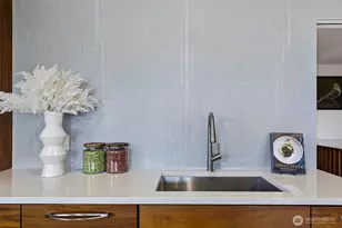 6533 38th Ave SW, Seattle, WA 98126 - Photo 7