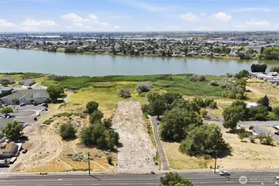 1042 S Division Street, Moses Lake, WA 98837 - Photo 9