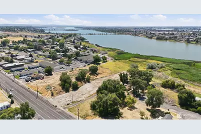 1042 S Division Street, Moses Lake, WA 98837 - Photo 7
