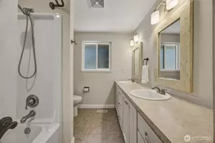 10710 147th St E, Puyallup, WA 98374 - Photo 15