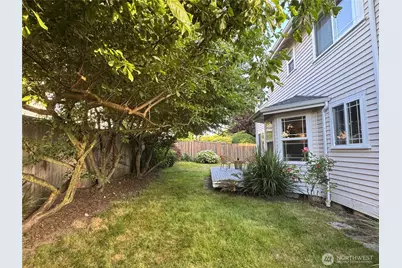 510 3rd Avenue N, Edmonds, WA 98020 - Photo 39