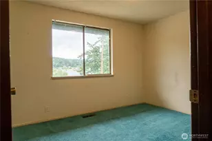 727 Poplar Dr, Bellingham, WA 98226 - Photo 15
