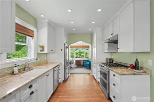 351 NW 84th St, Seattle, WA 98117 - Photo 11