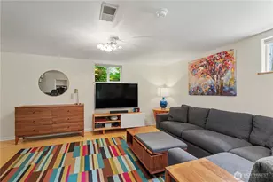 351 NW 84th St, Seattle, WA 98117 - Photo 17