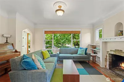 351 NW 84th Street, Seattle, WA 98117 - Photo 5