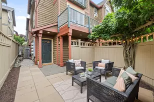 2606 NW 57th St, Seattle, WA 98107 - Photo 1
