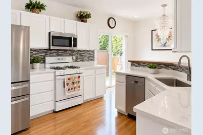 2821 206th Street SW, Lynnwood, WA 98036 - Photo 5