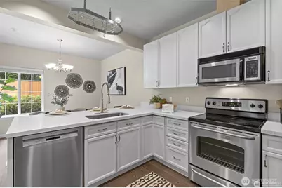 10909 Avondale Road NE #R-170, Redmond, WA 98052 - Photo 7