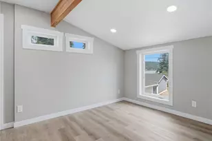 5600 Oceanview Blvd NE, Bremerton, WA 98311 - Photo 15
