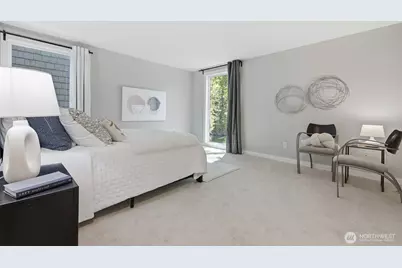 6858 139th Avenue NE #705, Redmond, WA 98052 - Photo 15