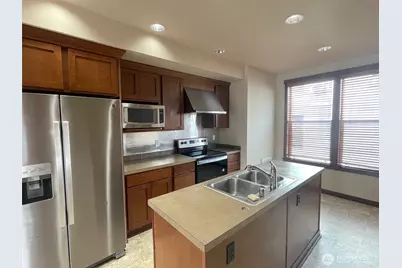 4436 44th Avenue SW #A, Seattle, WA 98116 - Photo 5