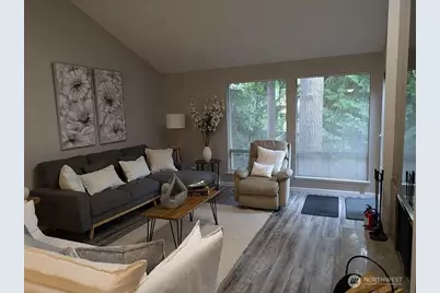 19115 Ballinger Way NE #203, Lake Forest Park, WA 98155 - Photo 27