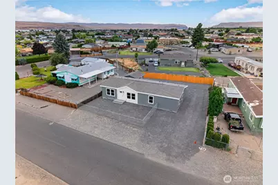 412 SW Thunderbird Way, Mattawa, WA 99349 - Photo 1