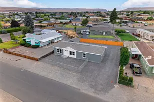412 SW Thunderbird Way, Mattawa, WA 99349 - Photo 1