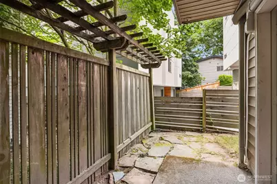 3300 Government Way #B, Seattle, WA 98199 - Photo 19