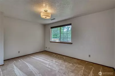 406 Pennie Lane, Bremerton, WA 98310 - Photo 9