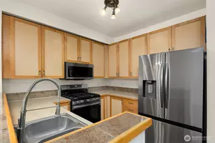 7430 Newcastle Golf Club Rd, Newcastle, WA 98059 - Photo 9
